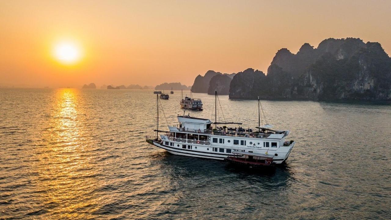 Garden Bay Legend Cruise Hotel Ha Long Bagian luar foto